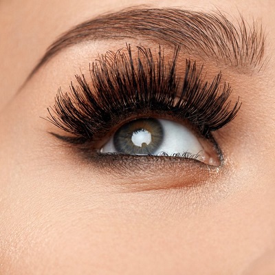 Lash Lift vs Lash Extensions – Which is Better?